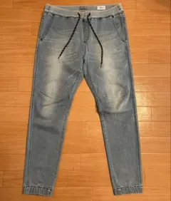 美品 ベイフロー ジョガーパンツ デニム