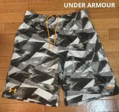 UNDER ARMOUR アンダーアーマー カリーバスケットボールパンツ 2XLのサムネイル