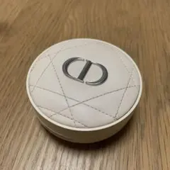 DIOR スキンフォーエヴァー　クッションパウダー　ラベンダー