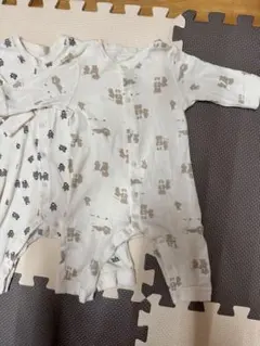 くま柄ロンパース 60〜70cm
