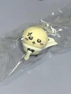 ちいかわ 映画　入場特典　チャームミニフィギュア　らっこ　めじるしチャーム