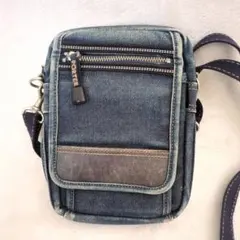 Item thumbnail for item 422343eb-9eda-4814-95f5-53bdaacb0c62