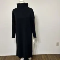 タートルネックロングニットワンピース新品未使用vinラシュッド　ヤマダヤ