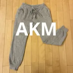 Item thumbnail for item 9146414e-7da7-494e-a04c-7f8927b25a55