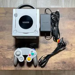 ニンテンドー　ゲームキューブ　GAMECUBE　本体　シルバー　動作品