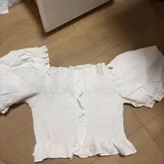 GRL シャーリングブラウス ホワイト Mサイズ 半袖　パフスリーブ