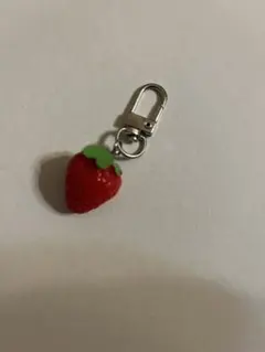 キーホルダー　いちご