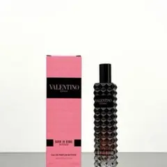 Valentino 香水※残量9割 - メルカリ