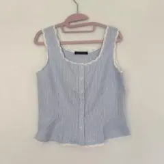 Brandy Melville ストライプ レース付き ノースリーブ トップスのサムネイル