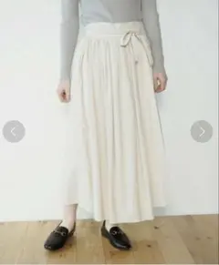 Crispアイボリー ロングスカート Fサイズのサムネイル