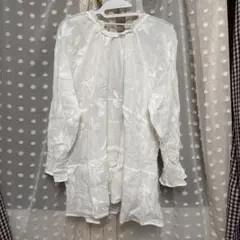 刺繍入りホワイトコットンチュニック ZARA