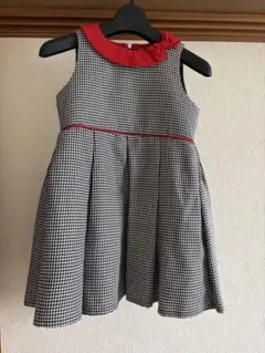 ⭐︎新品未使用タグ付き⭐︎BeBeチェック柄ワンピース（赤い襟付き）