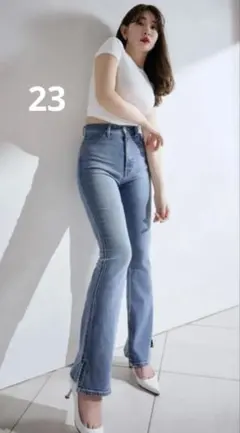 Her lip to New York High-Waisted Jeansのサムネイル