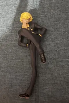 ワンピースサンジフィギュア