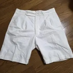美品 ATLAST&CO ツータック ショートパンツ 36 - メルカリ