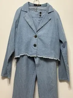 デニムブルー クロップドジャケット パンツセットアップ 春/ブルベ夏/イエベ春