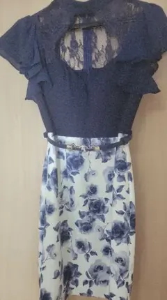 an新品タグ付きキャバドレス