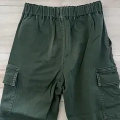 キッズ カーゴパンツ 120cm ダークグリーン　ユニクロ　カーキ