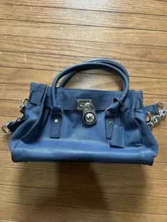 Item thumbnail for item 88525bf2-a490-4ca1-aa20-fe97cb9b6cd9