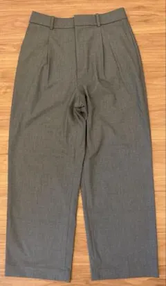 UNIQLO タックワイドパンツ　サイズL