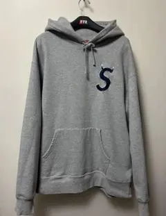 Supreme ツノSロゴ パーカー 堀米雄斗着用 size:M - メルカリ