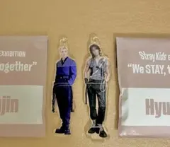 StrayKids 展覧会 ミニアクリルスタンドチャーム　ヒョンジン 2点