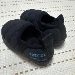 BREEZE ブラック スリッポン キッズシューズ