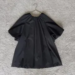Ameri GATHER SMOCK TOP 黒 ブラウス 半袖 チュニック丈のサムネイル