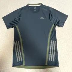 adidas スポーツウェア Tシャツ　ダークグレー　Sサイズ
