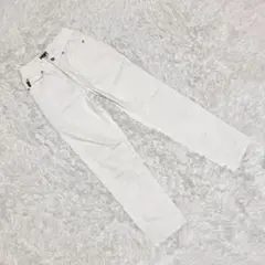 『DKNY JEANS』 (2) ホワイトデニムパンツ ストレート 綿100%のサムネイル