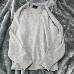 美品　Valentino Pia Vネック ニット セーター グレー L メンズのサムネイル