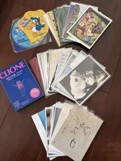 【まとめ売り92枚】ポストカード・ステッカー　ディズニー、その他