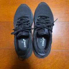 asics スニーカー ブラック