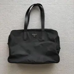 PRADA ブラック トートバッグ