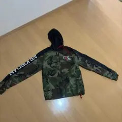 JORDAN ナイロンジャケット 迷彩柄　XSサイズ
