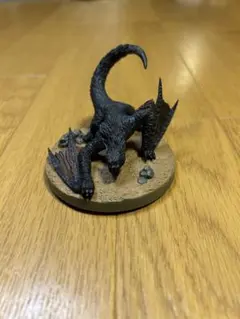 モンスターハンター　ナルガクルガ　フィギュア