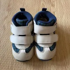 familiar ファミリア アシックス スニーカー 13.5cm 男の子