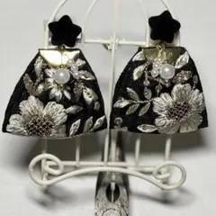 ハンドメイド インド刺繍リボン ピアス