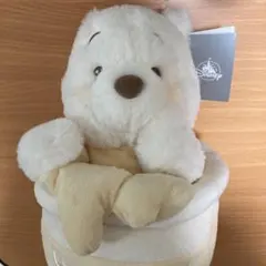 【新品タグ付き】くまのプーさん ぬいぐるみ　ホワイト　ディズニーストア