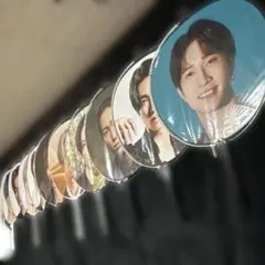 SixTONES 田中樹 うちわ ハンガー ペンライト まとめ売り - メルカリ