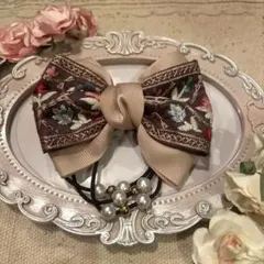⑯一点物♡♡インド刺繍リボン ヘアゴム パールチャーム付き - メルカリ