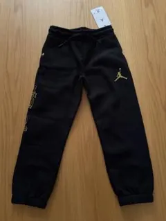 Jordan ブラックパンツ 110-116cm