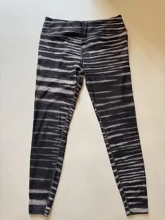 Nike ストライプタイツ グレー系　レギンス