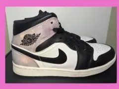 Nike Air Jordan 1 MID 