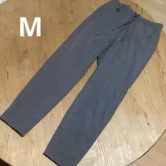 デサント　MOVE SPORT HEATNAVI ナイロンテーパードパンツ