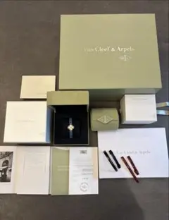 【美品！】◆Van Cleef & Arpels アルハンブラウォッチのサムネイル