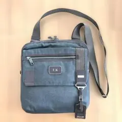 トゥミ／TUMI ショルダーバッグ ナイロン レザー 革 グレー色のサムネイル