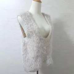 チャオパニックティピー 深U メランジ フェザー ベスト ジレ ベージュ