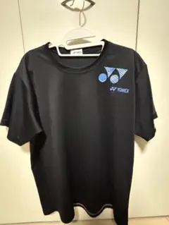 YONEX 黒シャツ Lサイズ ロゴ付き