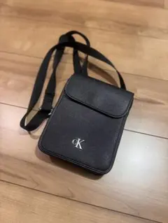 ※kk様専用【新品未使用！】Calvin Klein ショルダーバッグ 黒